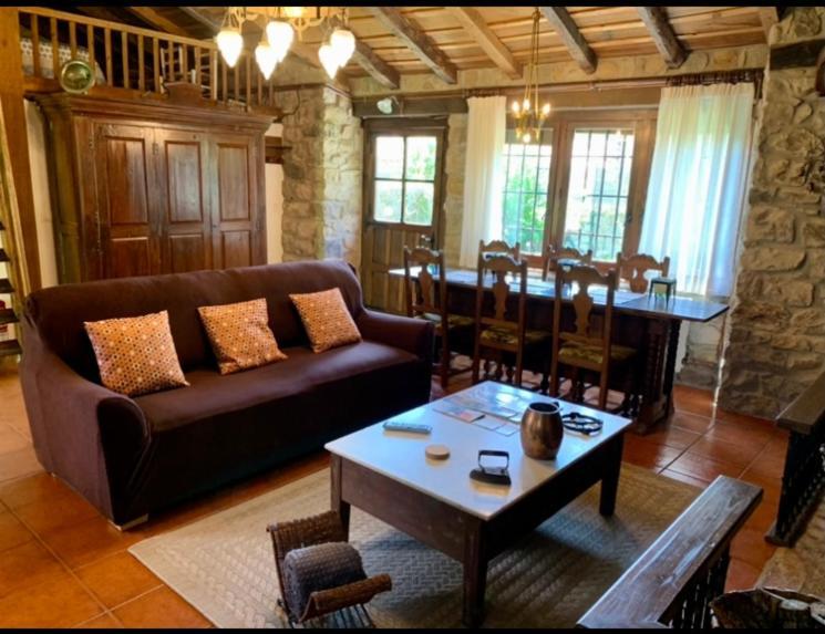 La Casita De Cuestallano Renedo De Cabuerniga Екстер'єр фото